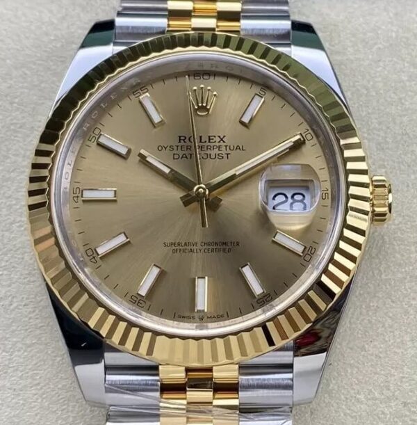 Clean Factory Rolex Watch - Datejust M126333 Champagne