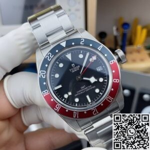 ZF Factory Replica Tudor Watch Heritage Black Bay M79830RB-0001: A GMT Masterpiece