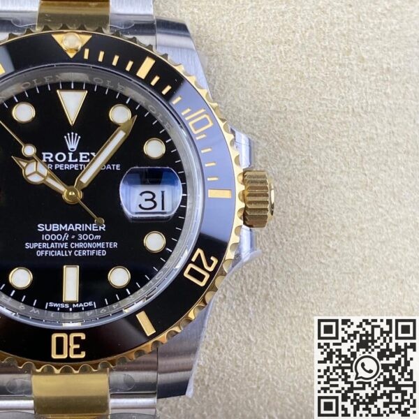 Clean Submariner Watch - Rolex 116613LN-0001