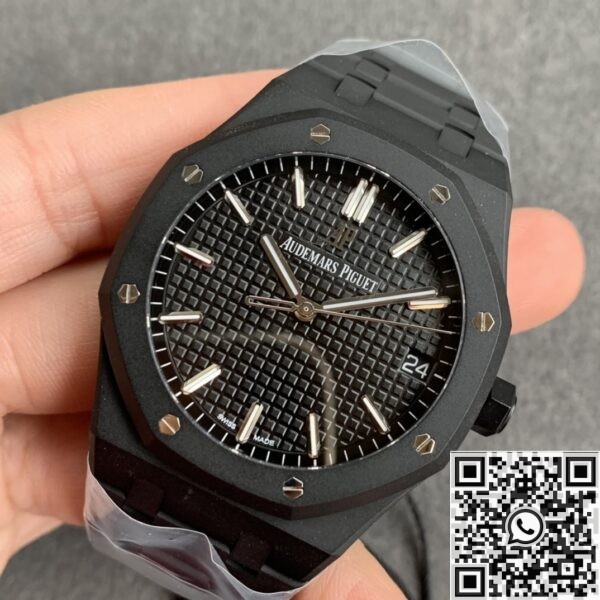 Replica Audemars Piguet Royal Oak ZF Factory 15500 Black Dial