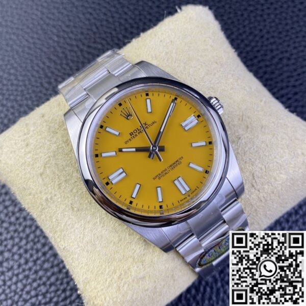 Clean Oyster Perpetual Watches - Rolex M124300-0004