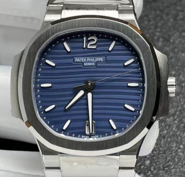 3K Patek Philippe Watches Nautilus 7118/1A-001 Blue Dial