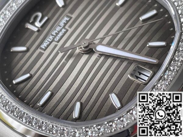 Patek Philippe Nautilus Watch Nautilus 7118/1200A-011