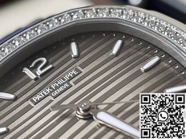 Patek Philippe Nautilus Watch Nautilus 7118/1200A-011