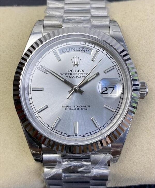 EW Factory Replica Rolex Day Date M228236 - Watches