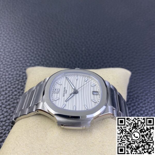 3K Patek Philippe Watch - Patek Philippe Nautilus 7118/1A-010