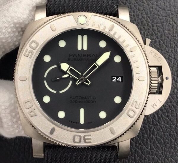 Best Panerai Submersible Replica VS Factory PAM00984 Watch