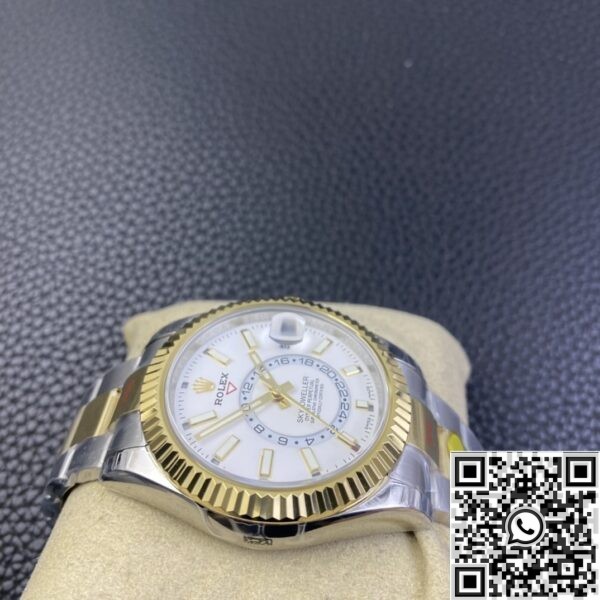 Replica Rolex Sky Dweller M326933-0009 Noob Factory Wathces