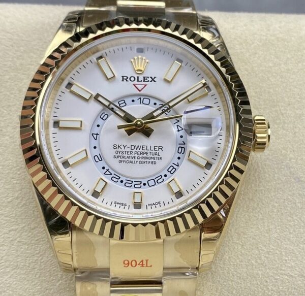 Noob Sky Dweller Replica Rolex M326938-0005 Watches