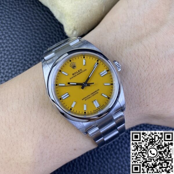 Replica Rolex Oyster Perpetual VS Factory M126000-0004