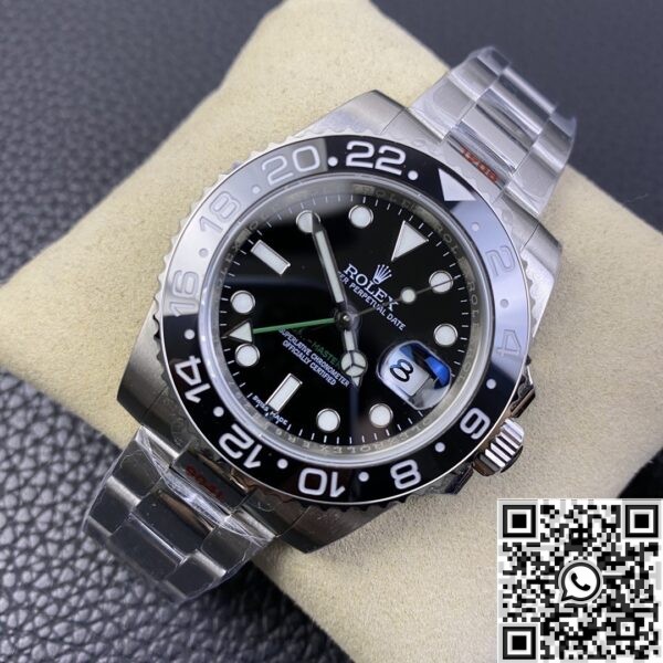 Replica Rolex GMT Master II - EW Factory 116710LN-0001