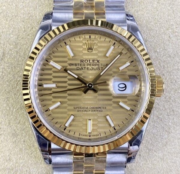 Fake Rolex Datejust 36 - VS Factory M126233-0039 Watch