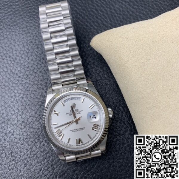 EW Factory Fake Rolex - Day Date White Dial Size 40mm