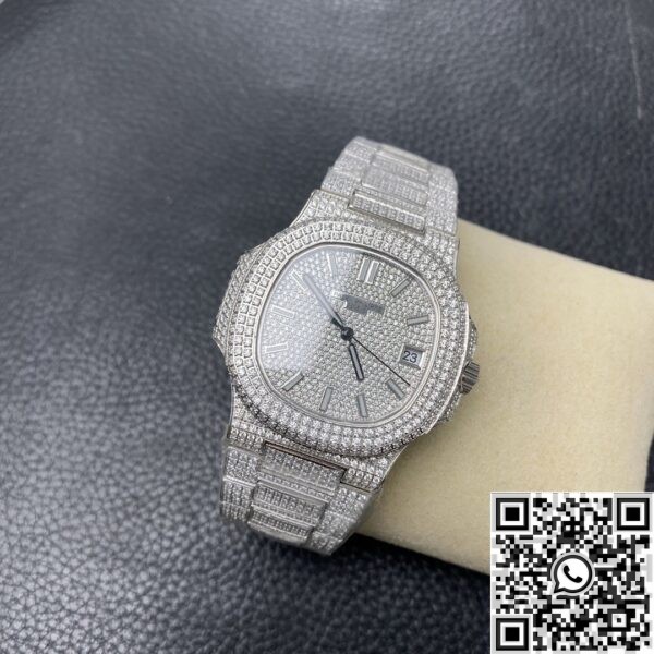 imitates Patek Philippe Nautilus - 5711 Full Diamond Watch