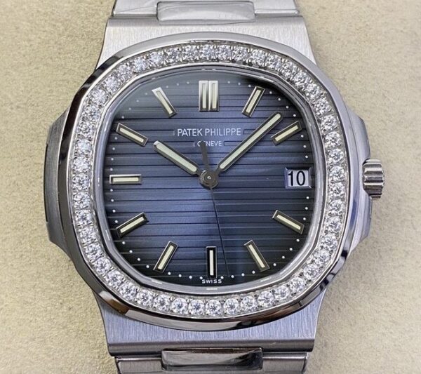 Fake Patek Philippe Nautilus - 5711 Diamond Bezel Watches