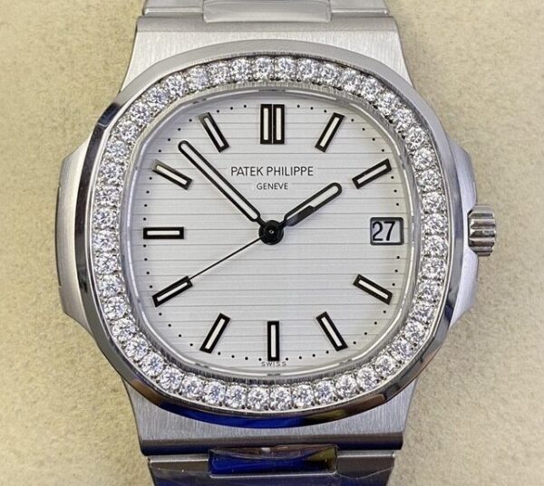 Fake Patek Philippe Watch - Nautilus 5711 White Dial Diamond