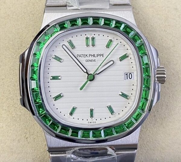 Replica Patek Philippe Nautilus - PPF Custom 5711 Emerald