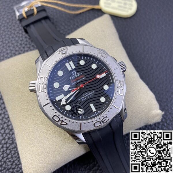 VS Omega Replica Seamaster Black Rubber Strap