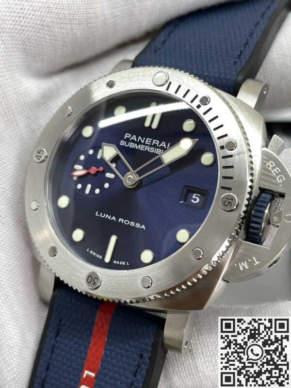 VS Factory Replica Panerai Submersible Watch PAM01391 Review