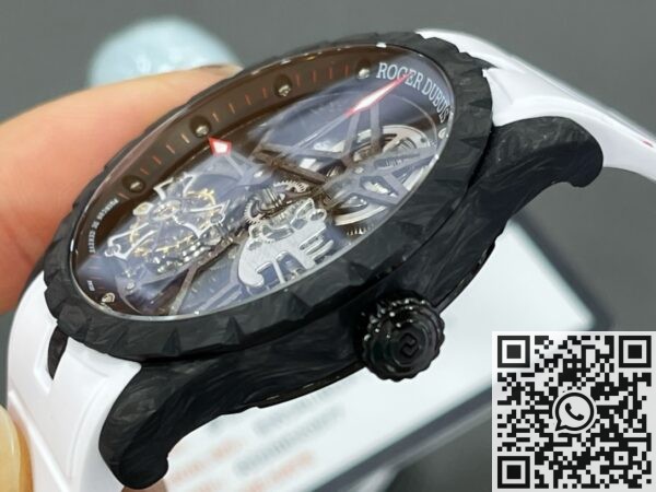 BBR Factory Replicas Roger Dubuis Excalibur Spider DBEX0577: A Carbon Fiber Marvel