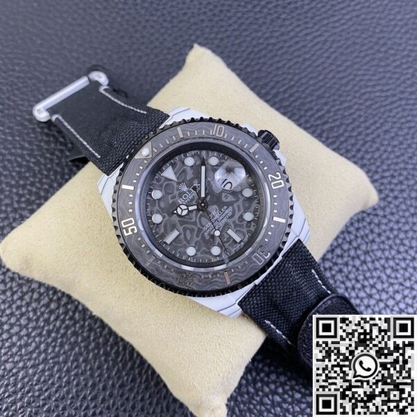 Custom Rolex Sea-Dweller DIW Carbon Fiber Case Watch