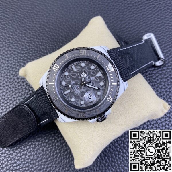 Custom Rolex Sea-Dweller DIW Carbon Fiber Case Watch