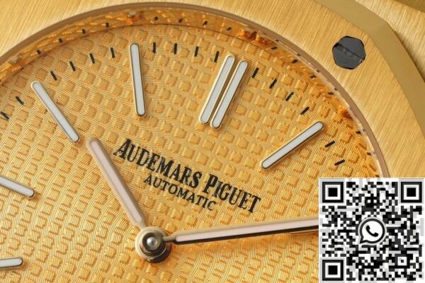 Fake AP Watch Royal Oak 15202BA.OO.1240BA.02 Gold