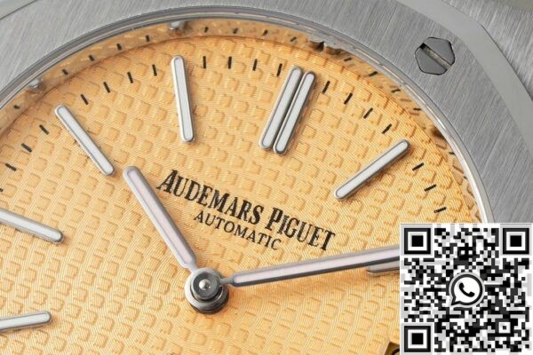 Replica AP Royal Oak Watch 15202BC.OO.1240BC.01