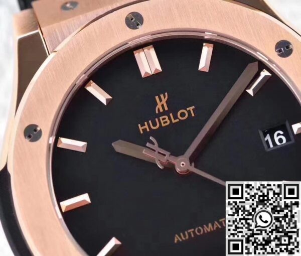 WWF Factory Fake Hublot - Classic Fusion 8K Gold Black Dial