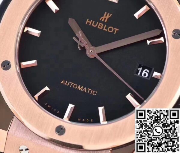 WWF Factory Fake Hublot - Classic Fusion 8K Gold Black Dial