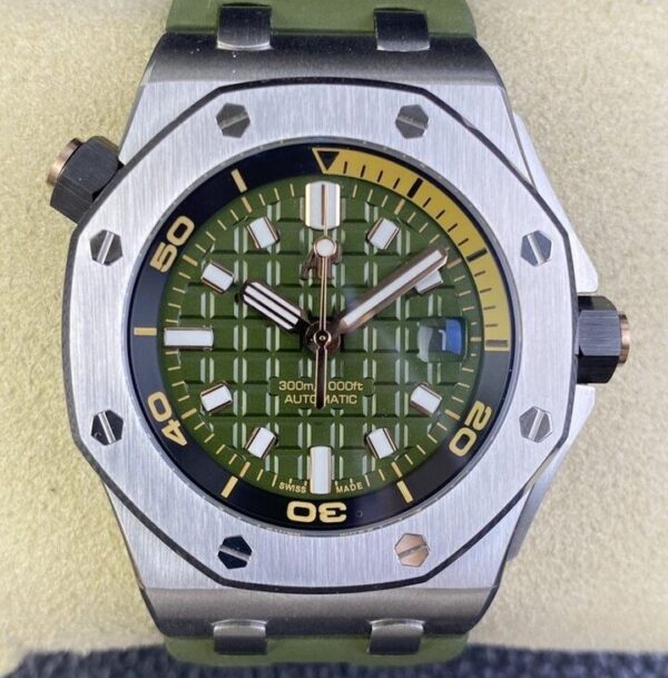 IP Fake AP Royal Oak Offshore 15720ST.OO.A052CA.01